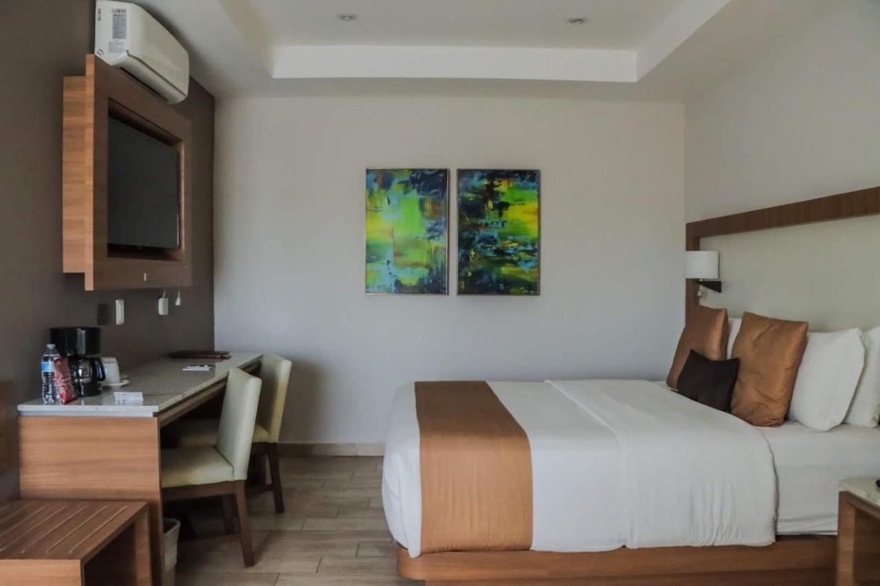 Hotel Soleil Business Class León Exteriér fotografie